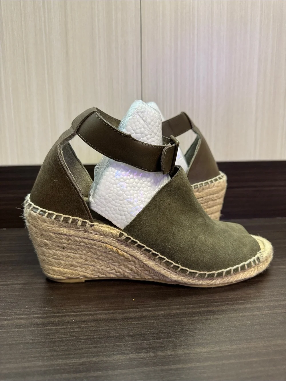 GAP Olive Green Suede Espadrille Wedge Sandals with Brown Ankle Strap - Picture 4 of 7
